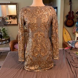 Dress the Population Long Sleeve Cocktail Dress